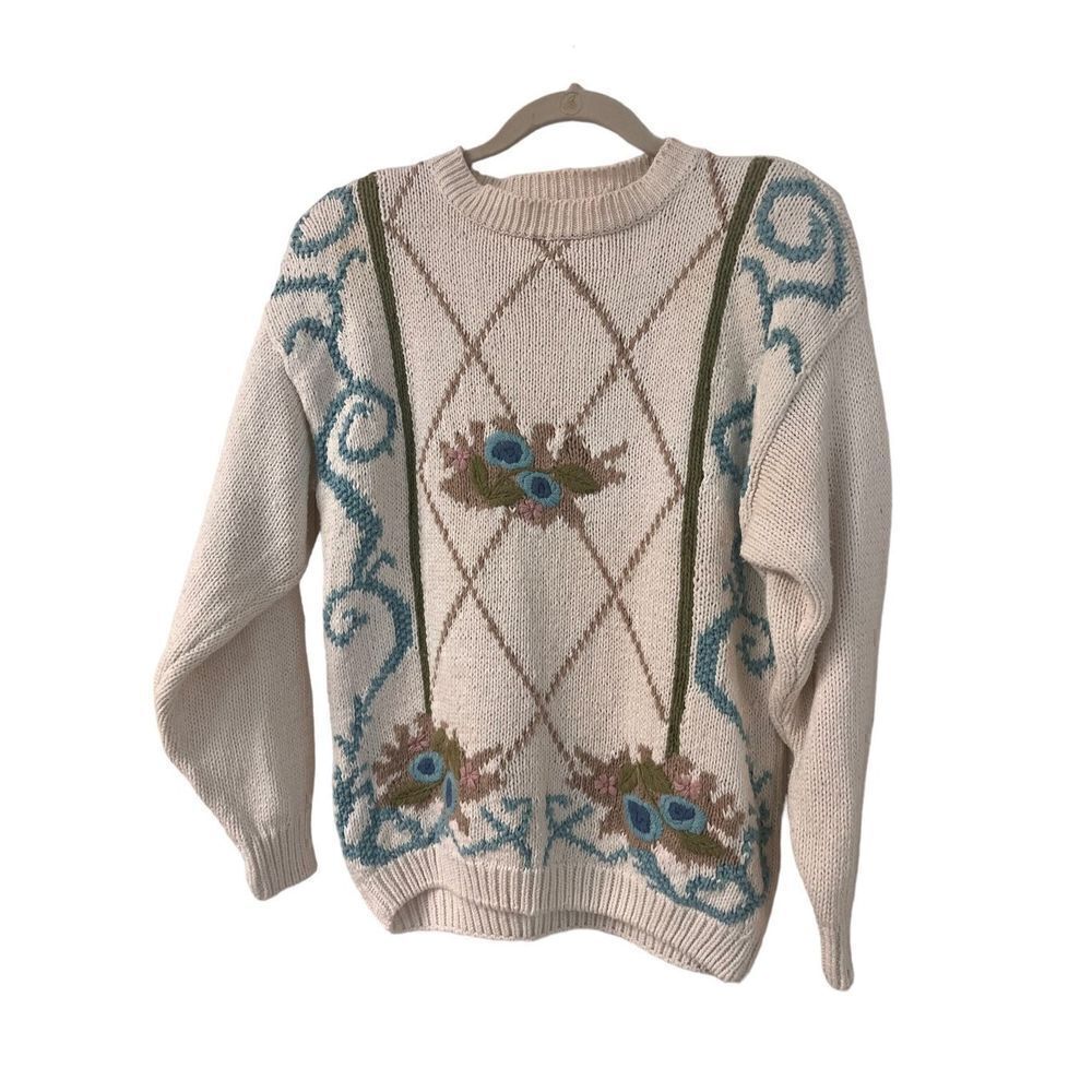 Vintage sweater by Basket of Yarn sz Medium